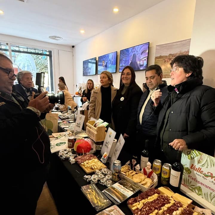 La Paz participó de la presentación oficial de la Temporada de Invierno 2025